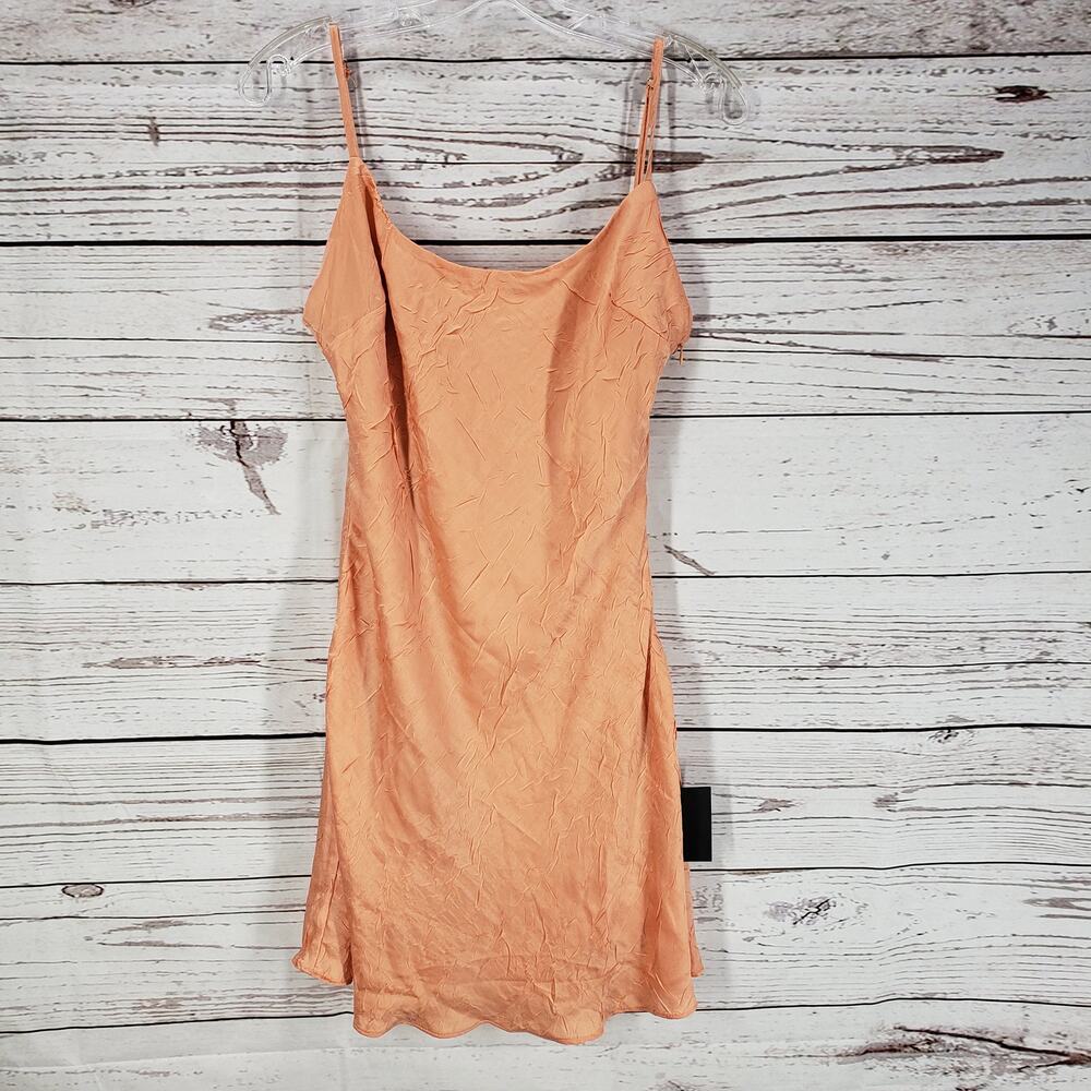 Lulus New Women's Peach Orange Crinkle Satin Mini Slip Dress Size M - Picture 2 of 12